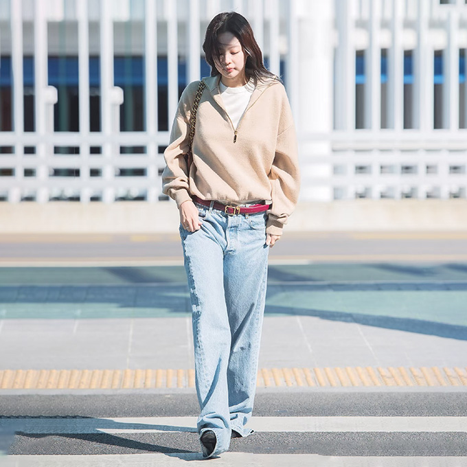 9A+ quality chanel light wash denim jeans